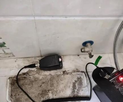 安国屋顶漏水维修公司分享下卫生间漏水的危害及解决方法